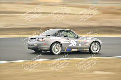 media/Jan-26-2025-CalClub SCCA (Sun) [[cfcea7df88]]/Group 1/Race/